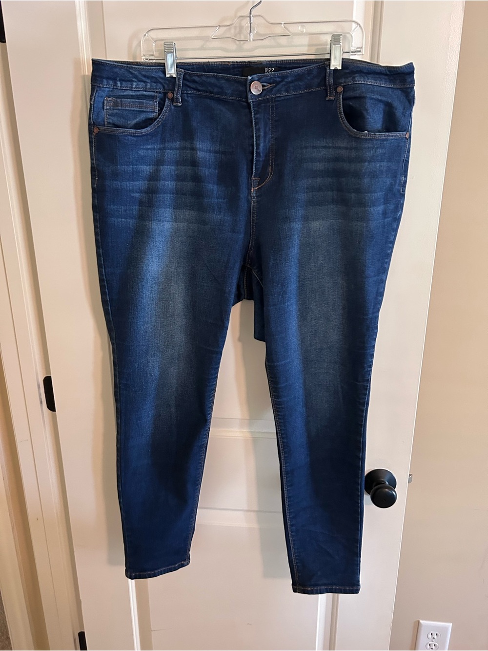 1822 Women's Dark Blue Stretch Skinny Jeans